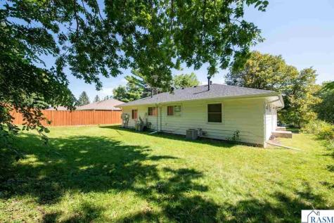 706 N 8th Street St. Peter MN 56082