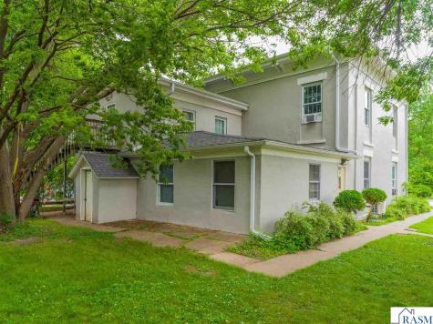 820 S Minnesota Avenue St. Peter MN 56082