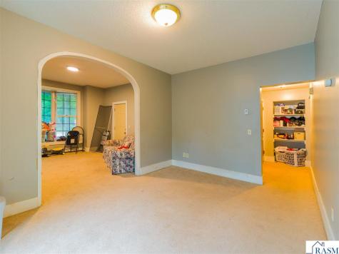 820 S Minnesota Avenue St. Peter MN 56082