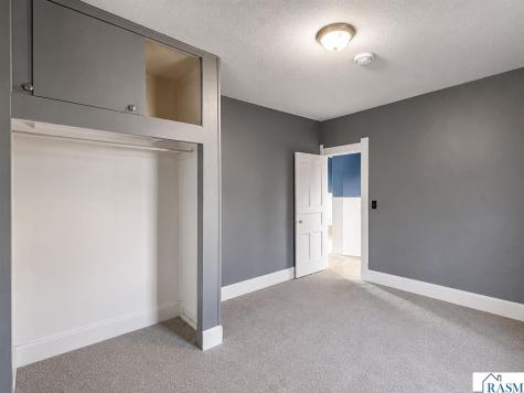 616 N Broad Street Mankato MN 56001