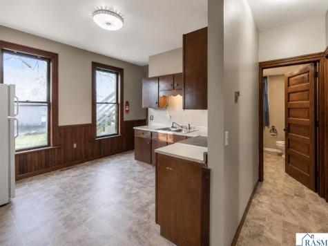 616 N Broad Street Mankato MN 56001