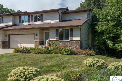 2230-2228 W Dream Drive North Mankato MN 56003