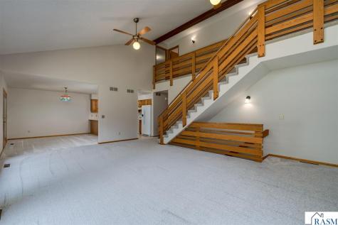 2230-2228 W Dream Drive North Mankato MN 56003
