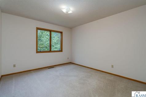 2230-2228 W Dream Drive North Mankato MN 56003