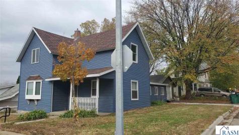 221 Bridge Street Le Sueur MN 55148