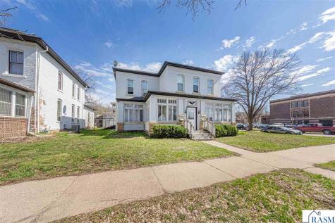 303 N Broad Street Mankato MN 56001
