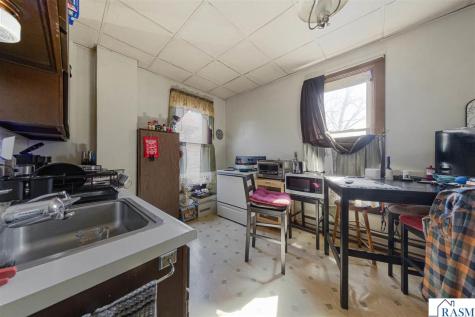 303 N Broad Street Mankato MN 56001