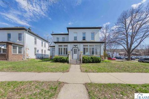 303 N Broad Street Mankato MN 56001
