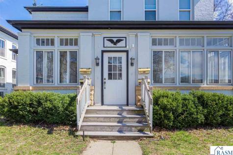 303 N Broad Street Mankato MN 56001