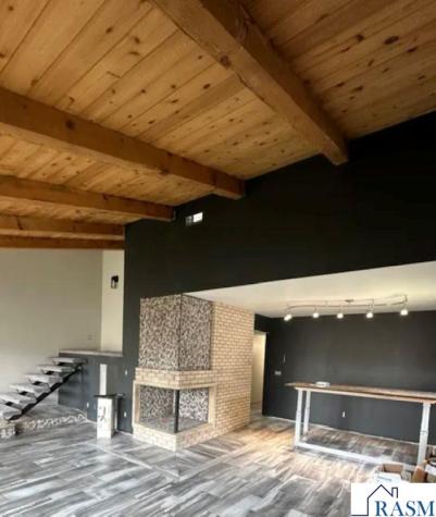 412 Holly Lane Mankato MN 56001