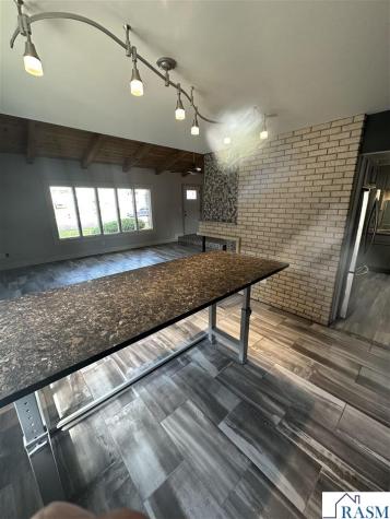412 Holly Lane Mankato MN 56001
