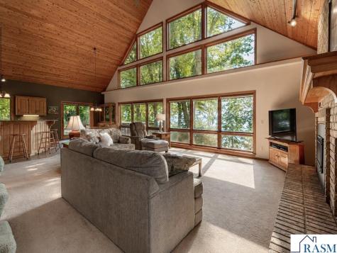 41748 E Shore Drive Kilkenny MN 56052