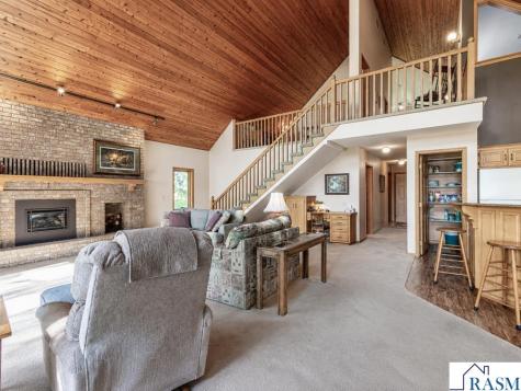 41748 E Shore Drive Kilkenny MN 56052