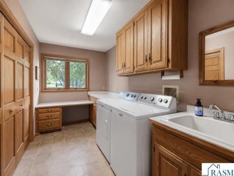 41748 E Shore Drive Kilkenny MN 56052