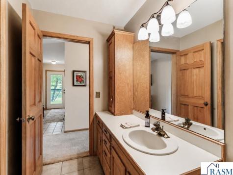 41748 E Shore Drive Kilkenny MN 56052