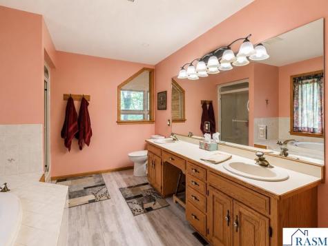 41748 E Shore Drive Kilkenny MN 56052
