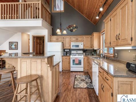 41748 E Shore Drive Kilkenny MN 56052