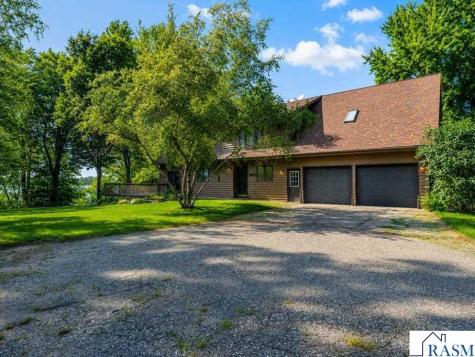 41748 E Shore Drive Kilkenny MN 56052