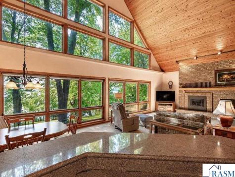 41748 E Shore Drive Kilkenny MN 56052