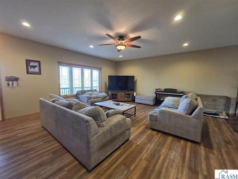 2327 Lake Avenue New Ulm MN 56073