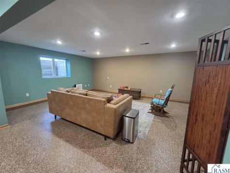 2327 Lake Avenue New Ulm MN 56073