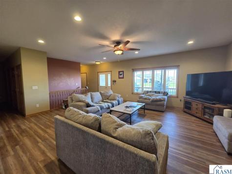 2327 Lake Avenue New Ulm MN 56073