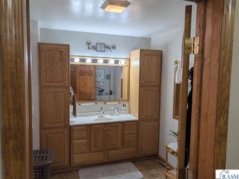 55296 State Highway 19 Winthrop MN 55396