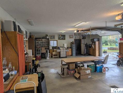 55296 State Highway 19 Winthrop MN 55396