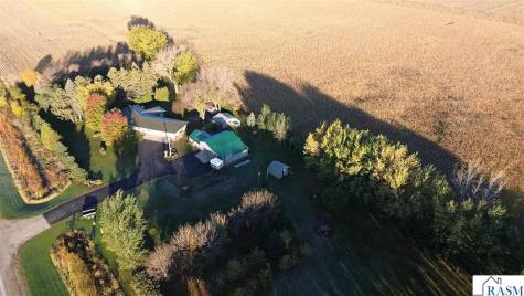 55296 State Highway 19 Winthrop MN 55396