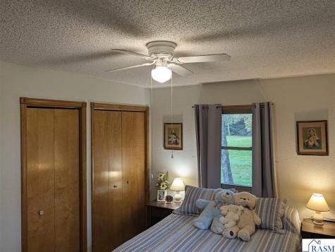 55296 State Highway 19 Winthrop MN 55396