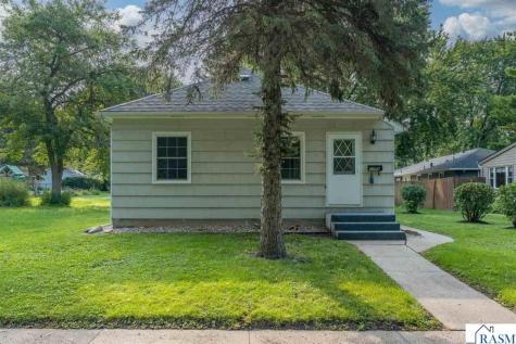 1509 N 2nd Street Mankato MN 56001