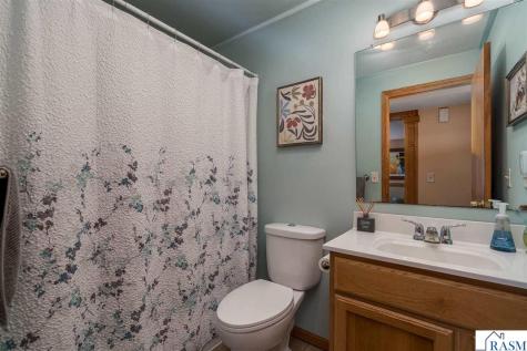 132 Tattler Lane Mankato MN 56001
