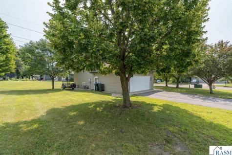 132 Tattler Lane Mankato MN 56001