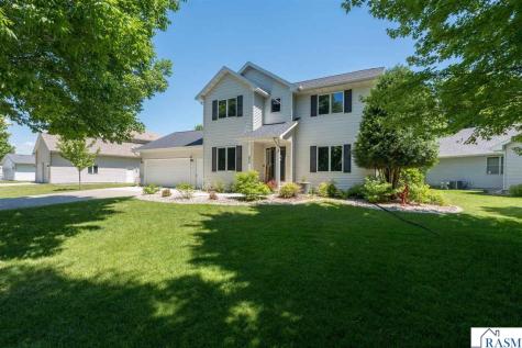 556 Ivy Lane North Mankato MN 56003