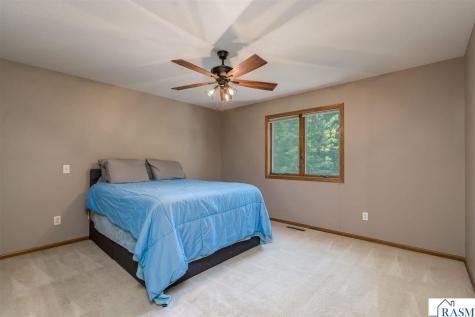 556 Ivy Lane North Mankato MN 56003