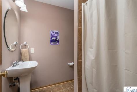556 Ivy Lane North Mankato MN 56003