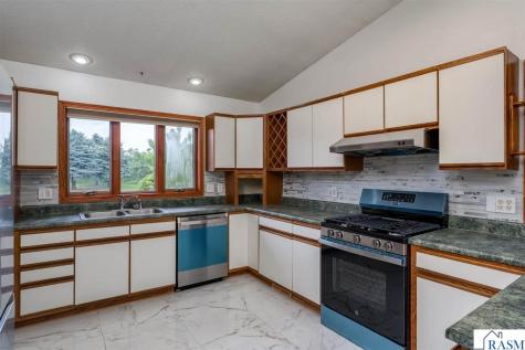 2409 Fair Street Mankato MN 56001