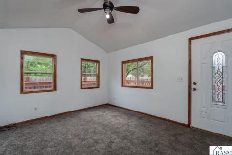2409 Fair Street Mankato MN 56001