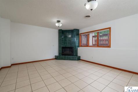 2409 Fair Street Mankato MN 56001