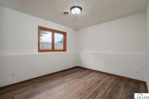 2409 Fair Street Mankato MN 56001