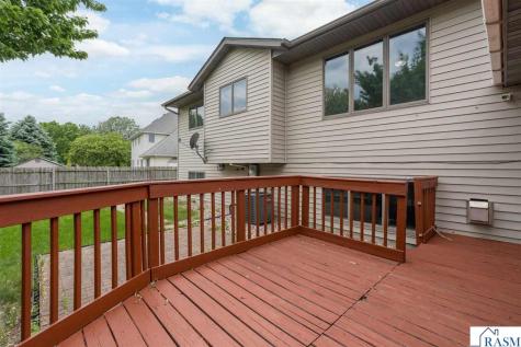 2409 Fair Street Mankato MN 56001