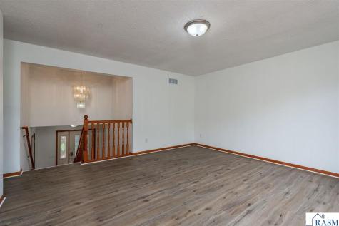 2409 Fair Street Mankato MN 56001