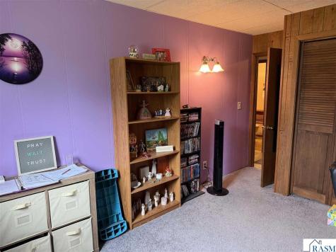 605 10th Avenue NW Waseca MN 56093