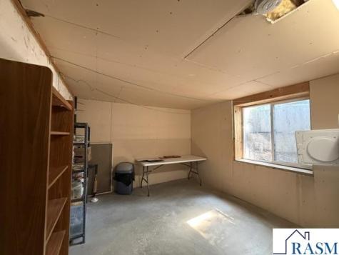 923 N 5th Street Mankato MN 56001