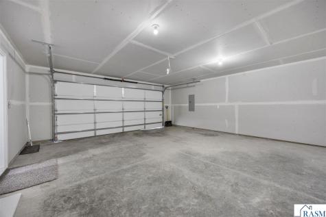 340 Ridge Road Le Sueur MN 56058