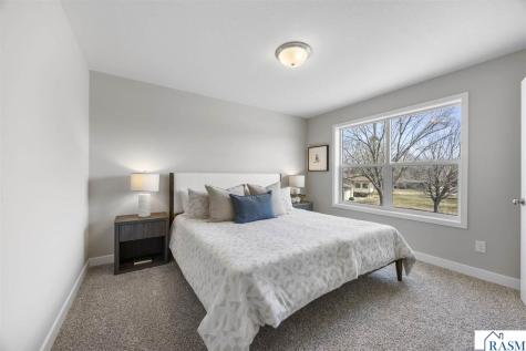 340 Ridge Road Le Sueur MN 56058