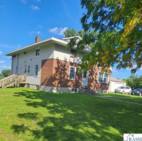 147 N 5th Street Butterfield MN 56120