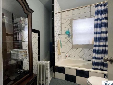 147 N 5th Street Butterfield MN 56120