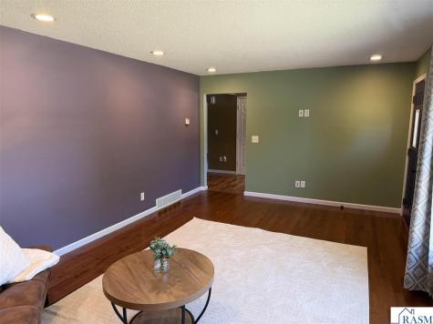 1104 S Payne Street New Ulm MN 56073