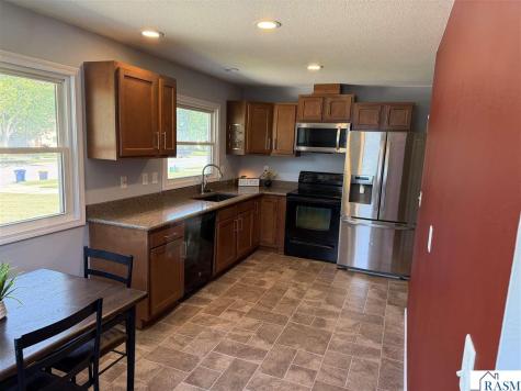 1104 S Payne Street New Ulm MN 56073